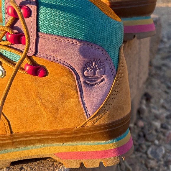 Timberland Women's Multicolor Leather Winter Boots - Picture 3 of 10